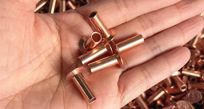 Rivets aeris in Europa navem